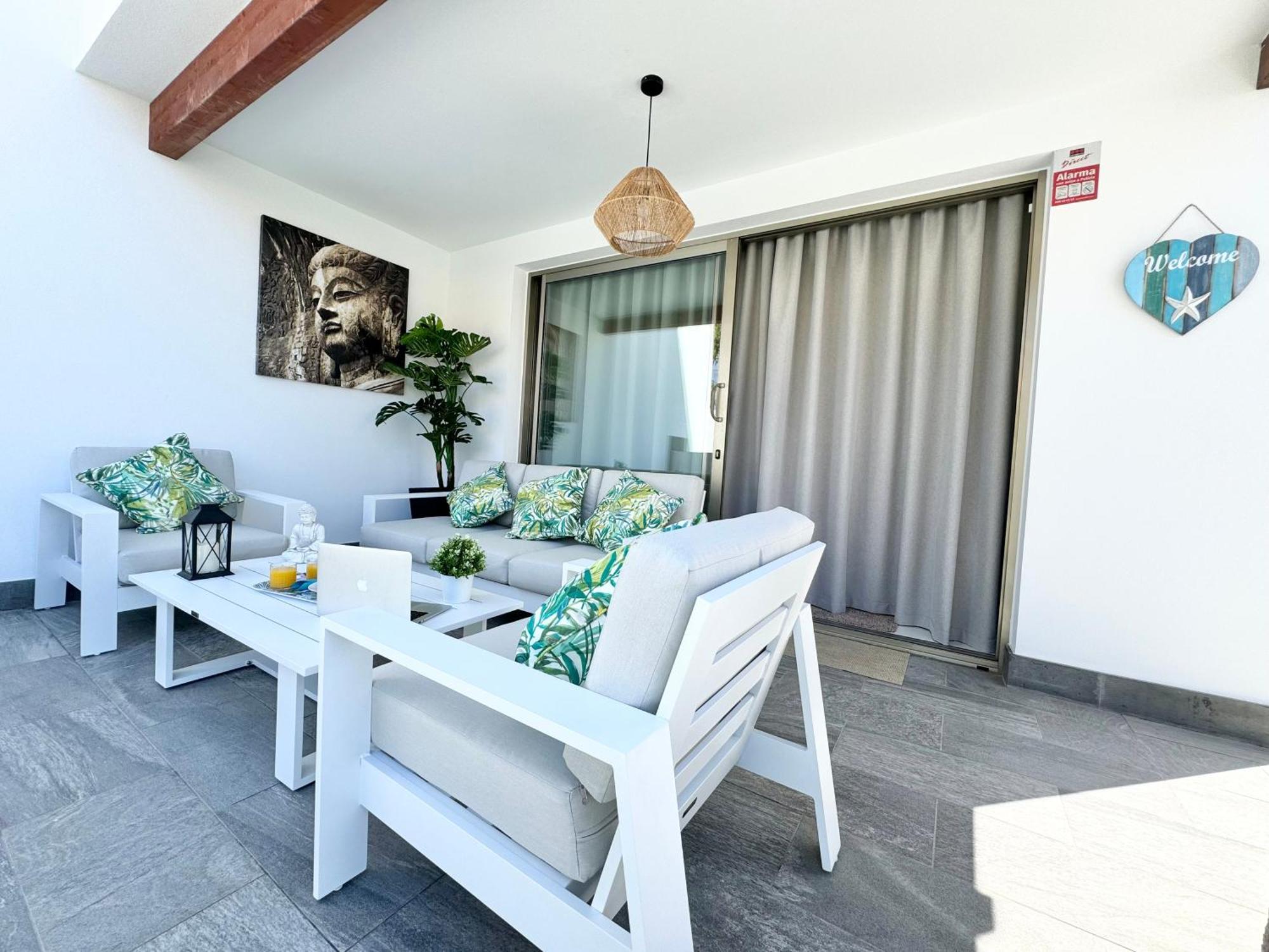 Welcome To Villa Bali A Luxurious Modern Getaway Los Cristianos  Exteriör bild